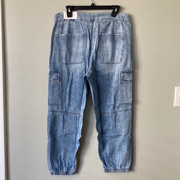 NWT American Eagle Jogger Jeans - Size 12 Short - Picture 6 of 7